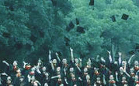 应届毕业生自我鉴定15篇