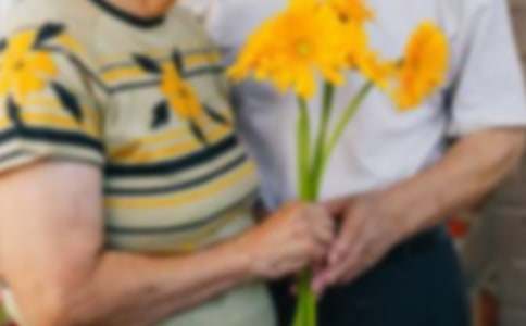 ��ĸ�׵ĵ�Ǹ��[����15ƪ]