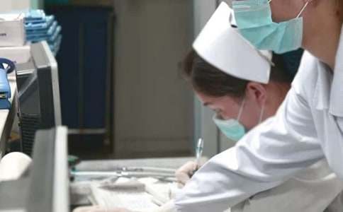 ��������ʵ������