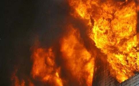 ���־���������