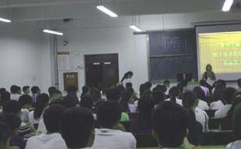 【热门】主管的竞聘演讲稿范文合集10篇