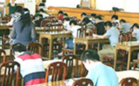 ���п��Զ�Ա���Ը�(15ƪ)