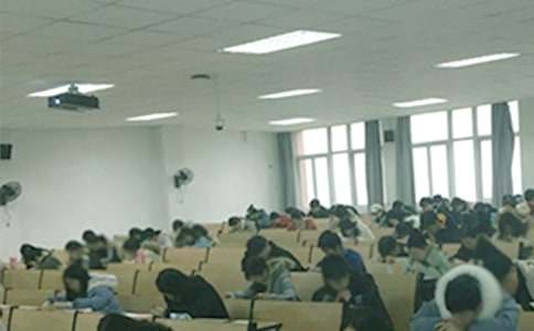 ���п��Զ�Ա������15ƪ