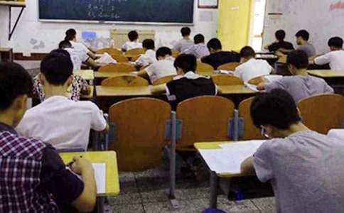 �߿��������Գ�ŵ��