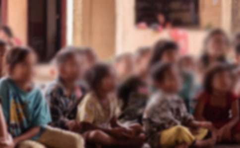 �ذ����ض�ͯ�ĵ���ᱨ������