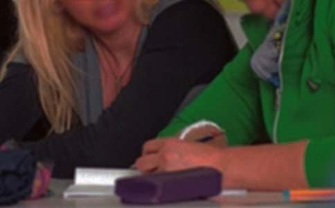 ���Ƽ����Ͽεĳٵ�������4ƪ