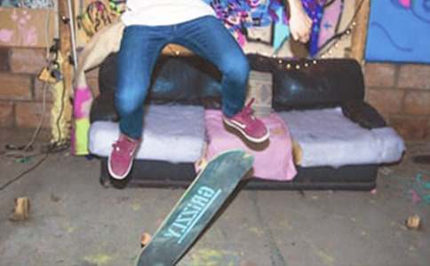 ׷����������