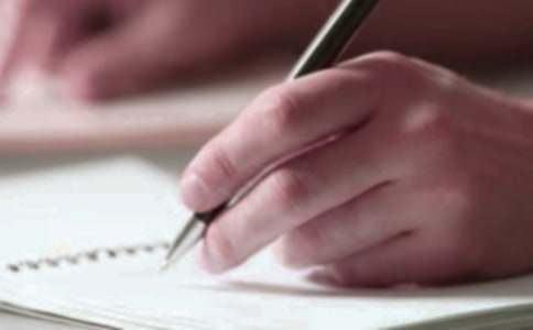 ���侫�񣬼����ж����� - ��ö�������