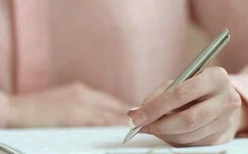 ʵ�õĸ��о������ļ���5ƪ