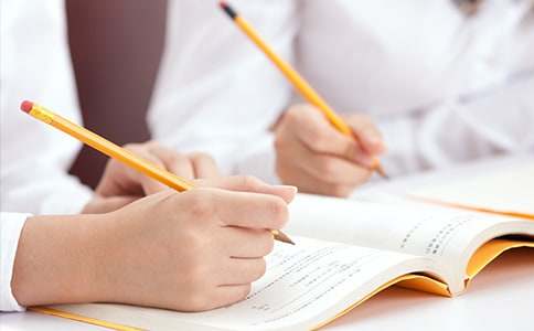 �������������������ģ�ͨ��52ƪ��