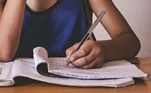 关于春的作文高中